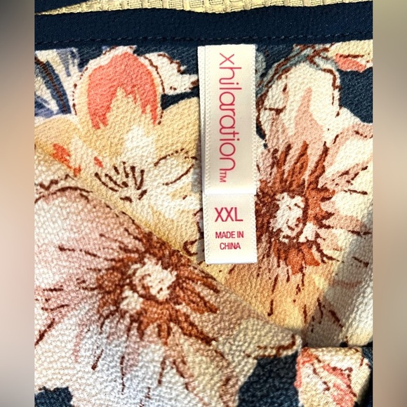 Xhilaration Floral Navy Pink Lightweight Polyester Blend Jumpsuit Women’s XXL - Picture 5 of 16